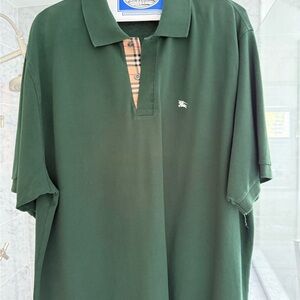 Burberry Green Polo Shirt with Classic Collar and Plaid Detail